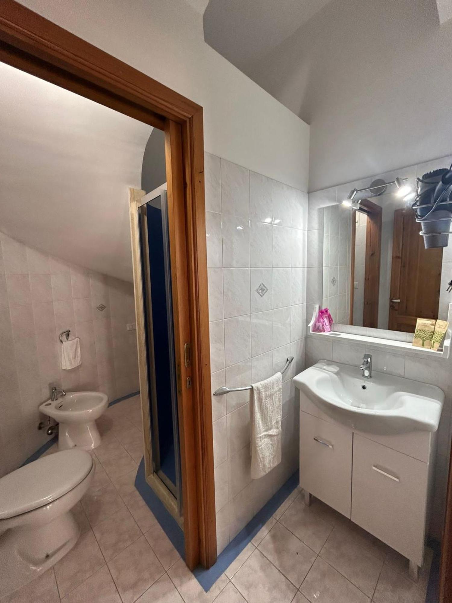 Casa Sole E Luna Canneto  Room photo